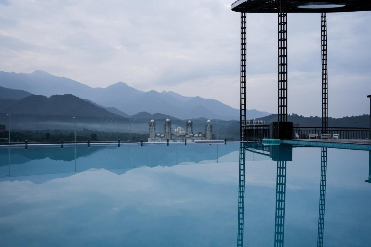 Fezinn Hotel - Best Wayanad Hotel In 2024 Kozhikode Dış mekan fotoğraf