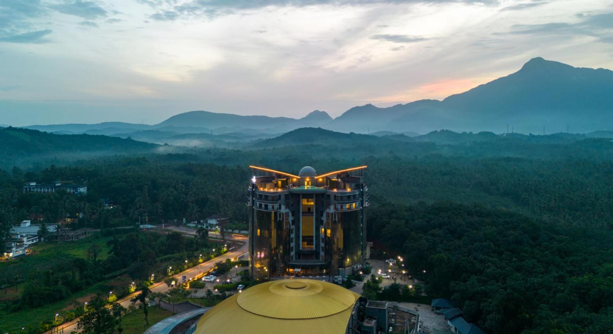 Fezinn Hotel - Best Wayanad Hotel In 2024 Kozhikode Dış mekan fotoğraf